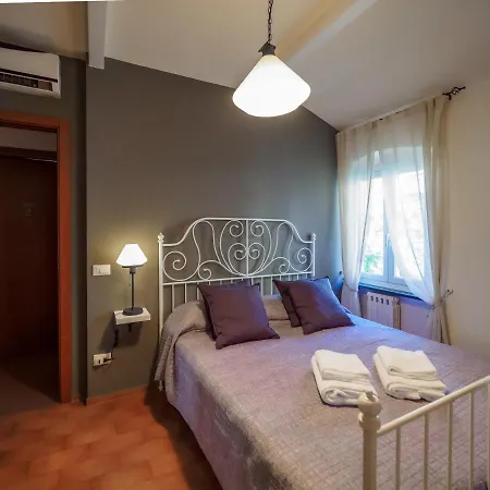 Da Caran With Ac 3* La Spezia