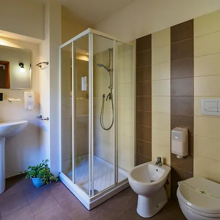 招待所 Da Caran With Ac